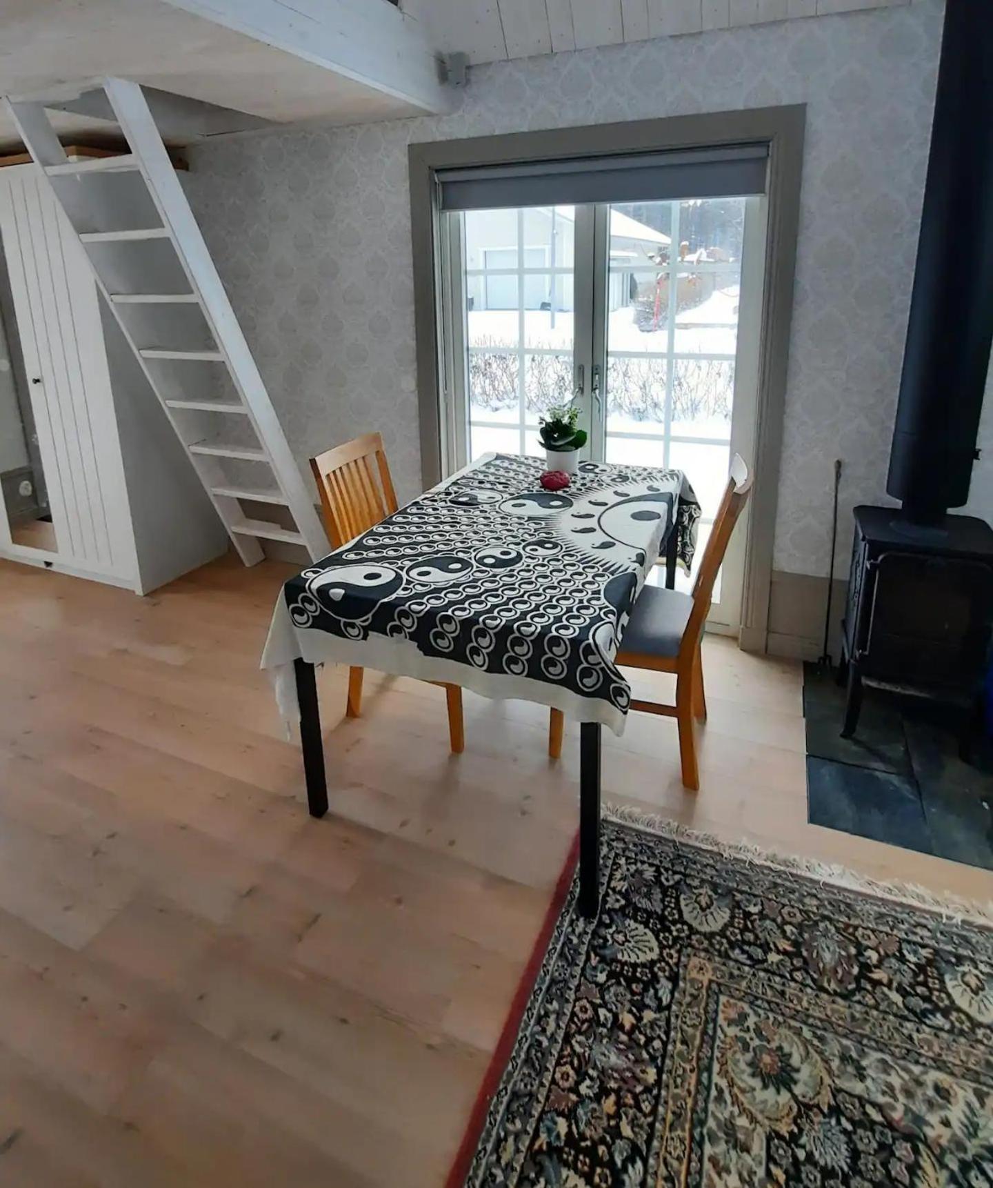 Charmigt Hus Och Mysigt Boende! Hudiksvall Ngoại thất bức ảnh